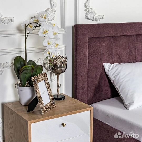 Кровать с матрасом