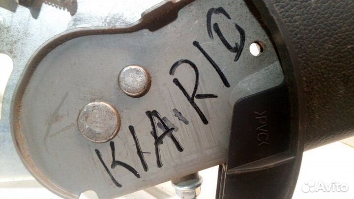 Рычаг стояночного тормоза