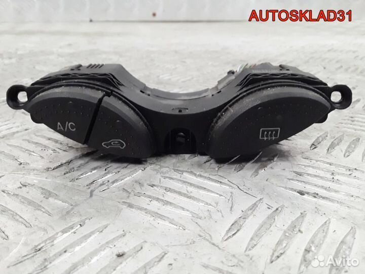 Блок кнопок Ford Focus 1 ys4t19a945ba