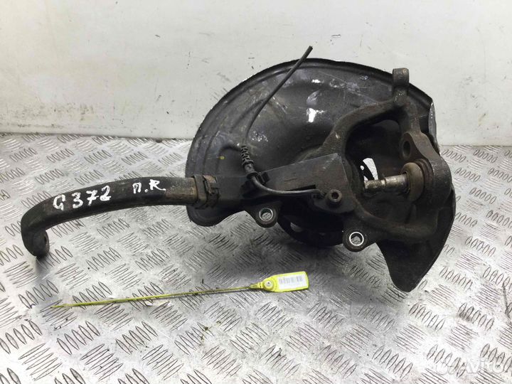 Ступица передняя левая Mercedes E-klasse 647961