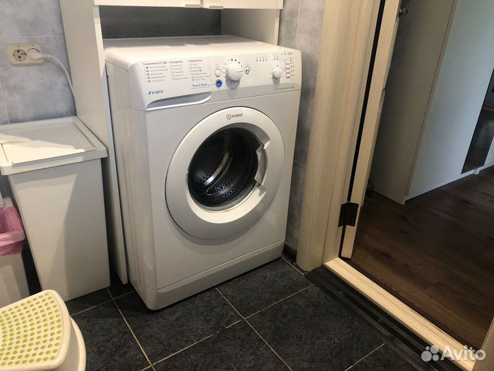 Стиральная машина indesit бу в рабочем состоянии