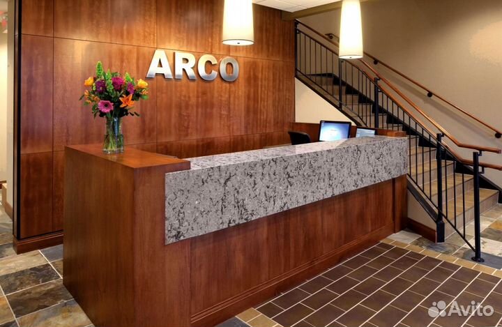 Ресепшн для кафе из искусственного камня