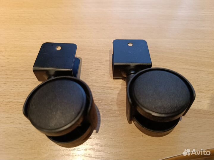 Колëса для мебели