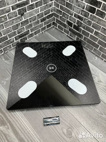 Новые, весы напольные умные с Bluetooth