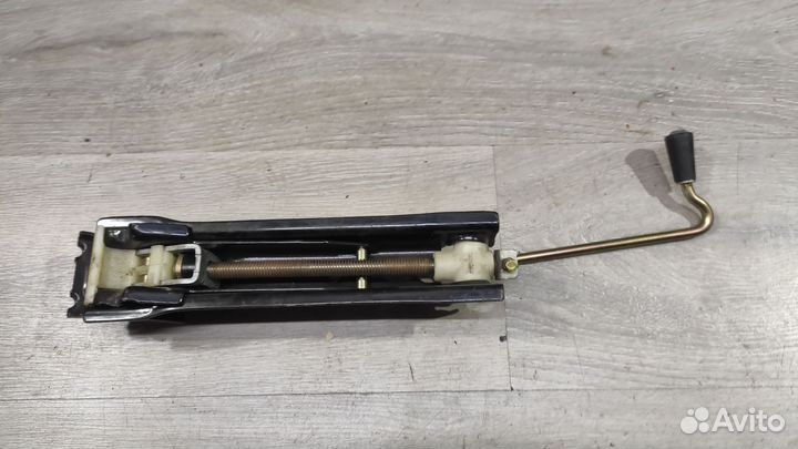 Домкрат штатный пежо