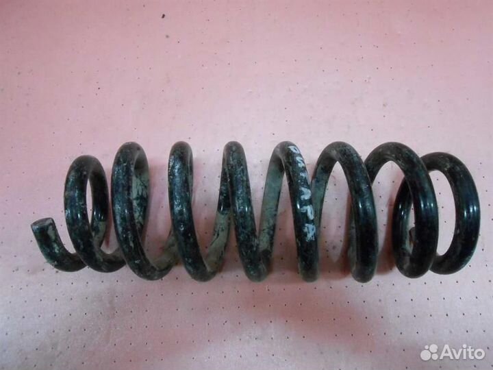 Пружина задняя Suzuki Grand Vitara III 2005-2015