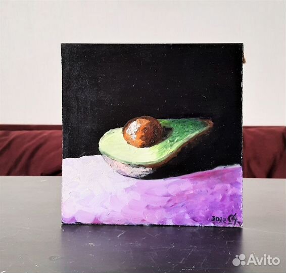 Авокадо из тьмы.Натюрморт небольшой маслом.Картина