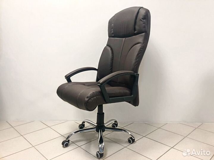 Кресло руководителя Барон Люкс с фабрики