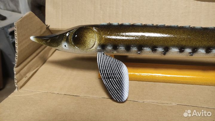 Стерлядка из дерева