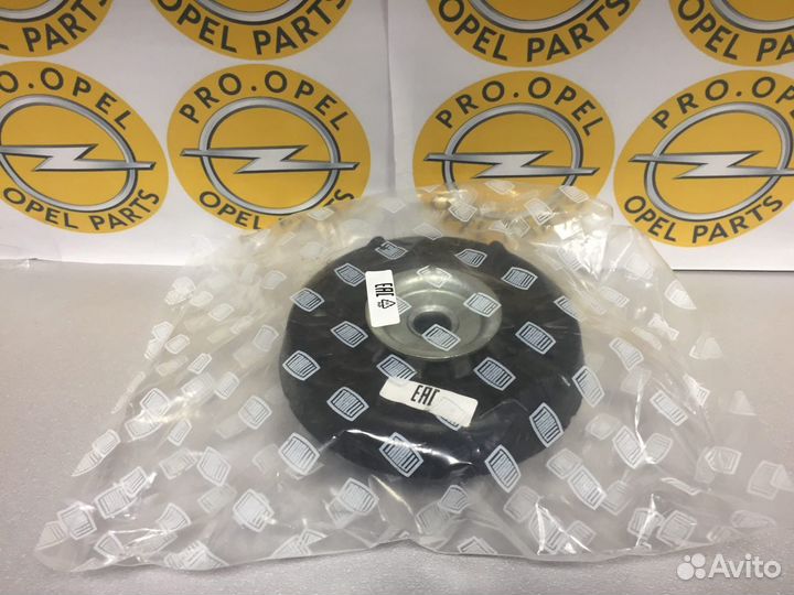 Опорный подшипник Opel Astra J