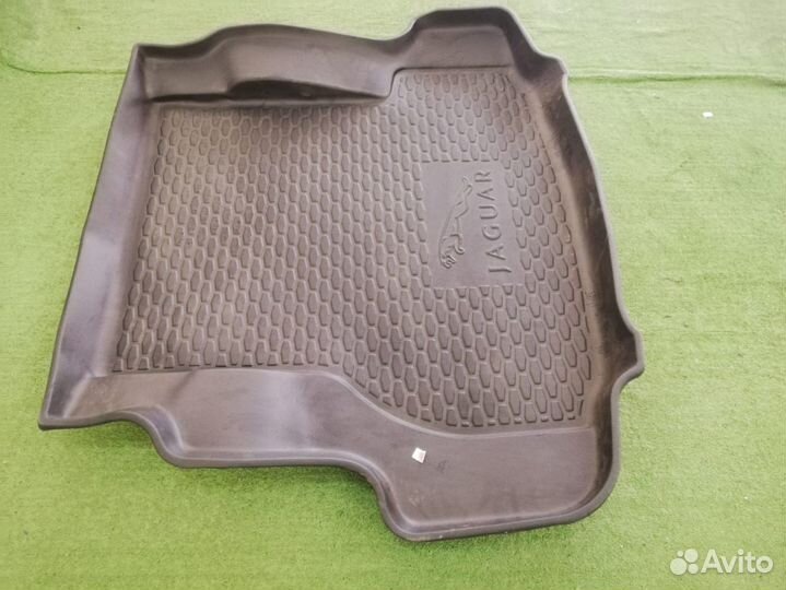 Ковер багажного отделения