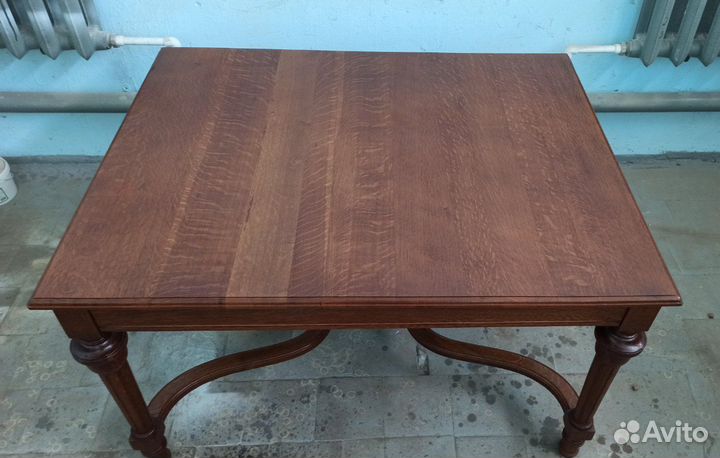 Стол антикварный