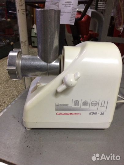 Электромясорубка «Помощница-23» (кэм-36/220-4)