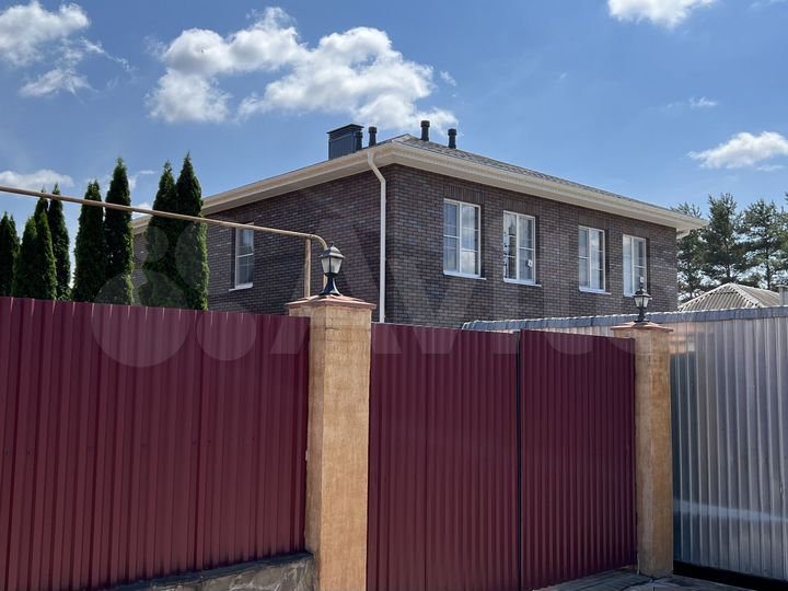 Таунхаус 116 м² на участке 3 сот.