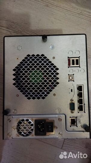 NAS Сетевое хранилище Thecus N5200