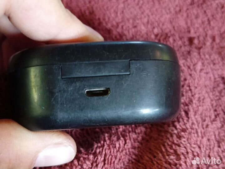 Продаю наушники беспроводные