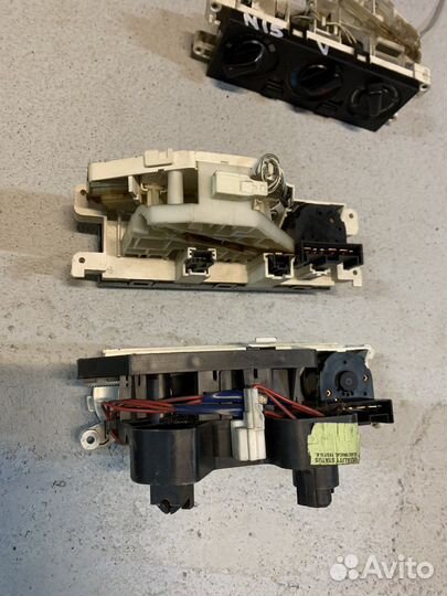 Блок управления печкой Nissan Almera N15