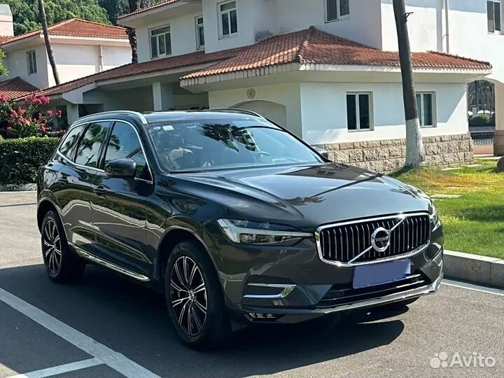 Volvo XC60 2.0 AT, 2021, 50 000 км