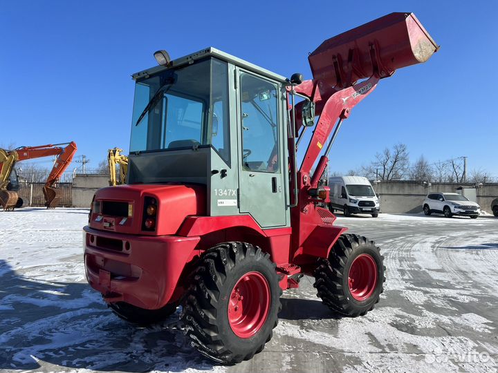 Фронтальный погрузчик Yanmar V4-6, 2021
