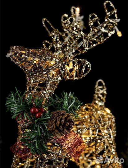 Новогодний олень светящийся