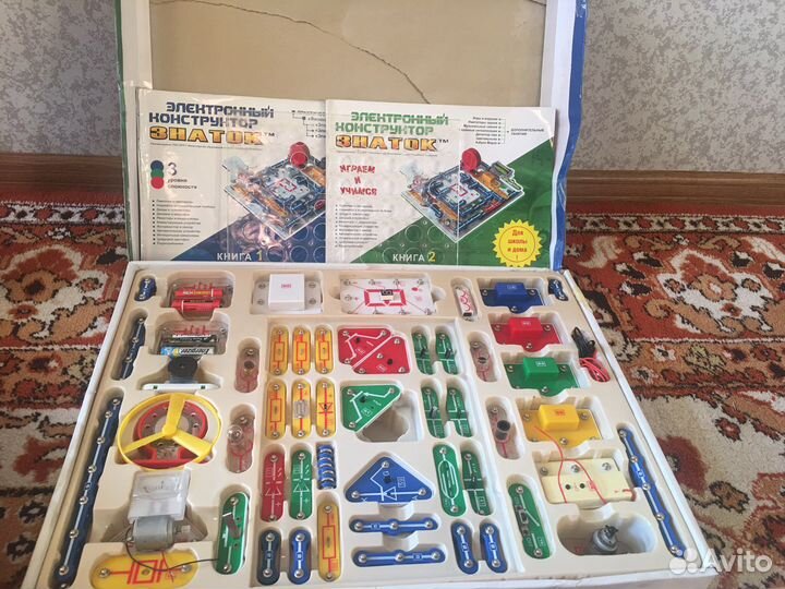 Конструктор знаток