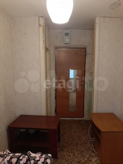 Комната 8,9 м² в 5-к., 2/5 эт.