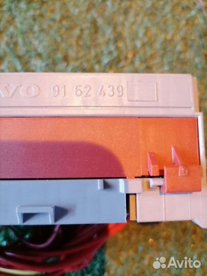 Блок предохранителей 9162439 Volvo V70 XC70 SW SZ
