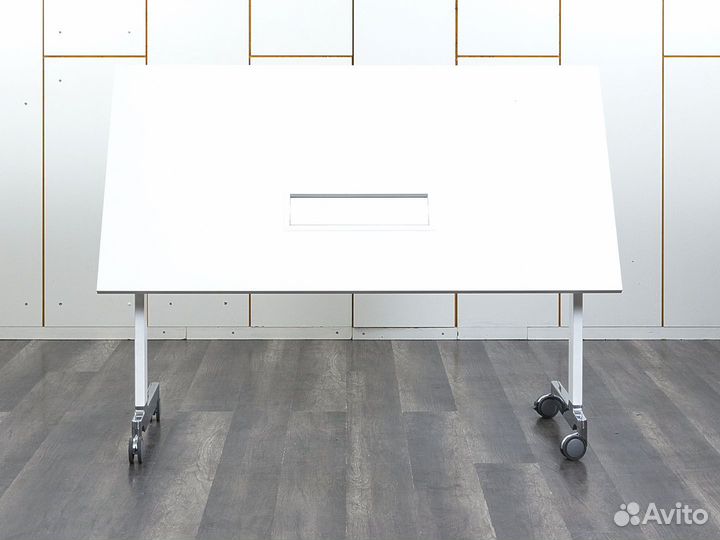 Офисный стол Wiesner Hager