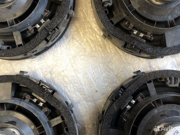 Штатные колонки динамики двери Mitsubishi Lancer X