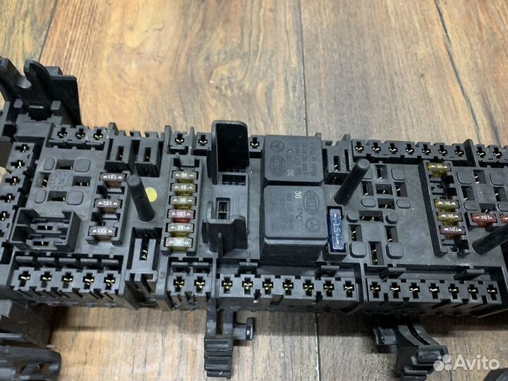 Mercedes Benz GLA Блок предохранителей салонный