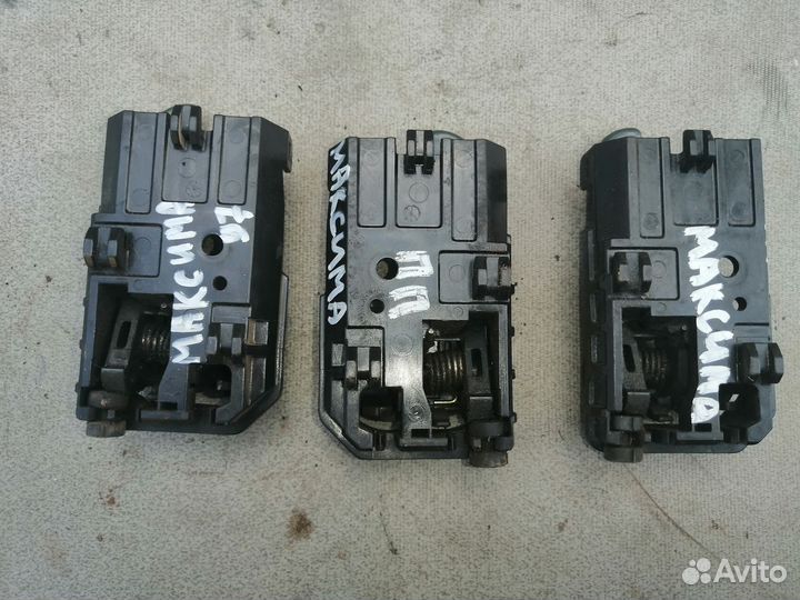 Ручка двери внутренняя Nissan Maxima A32 1994-2000