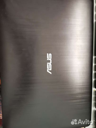 Ноутбук asus