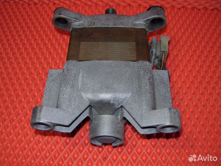 Двигатель (мотор) к стиральной машине LG Элджи