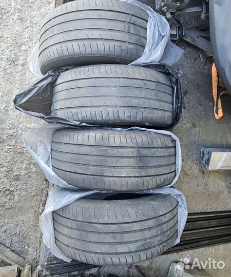 Goodride Solmax 1 275/45 R20 111