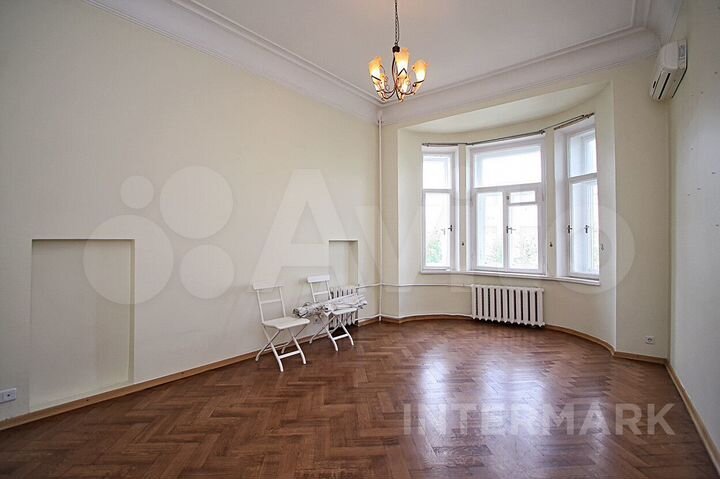 5-к. квартира, 167 м², 4/7 эт.
