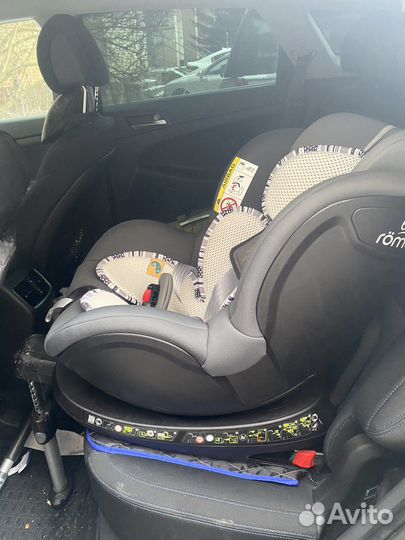 Детское автокресло britax romer dualfix 2R с 0+