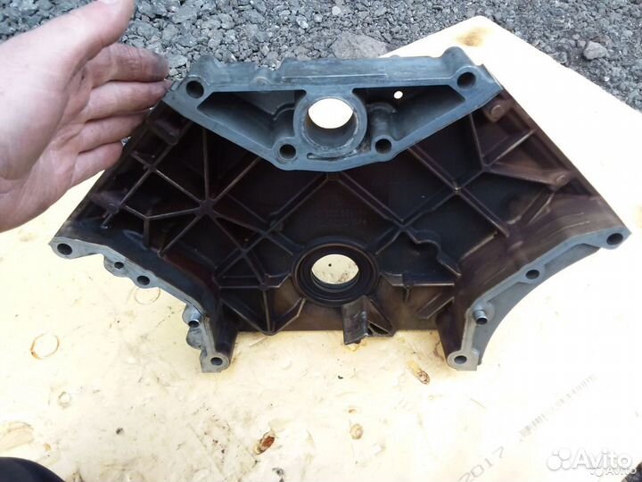 Крышка двигателя передняя N62 BMW X5 e53 e60 e65