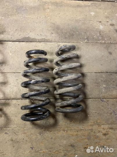 Пружины, стойки стабилизатора Pajero Sport 2,3