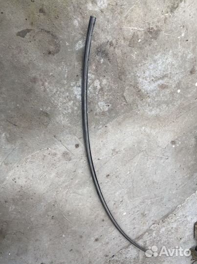 Планка под лобовое стекло Октавиа А5