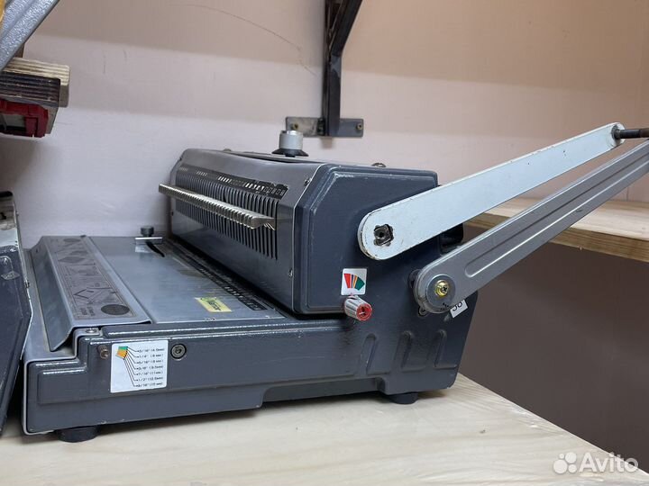 Переплетчик на металлическую пружину WireMac-31