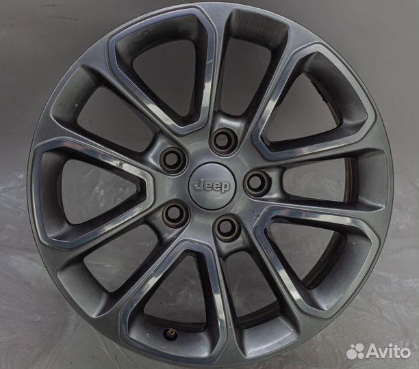 Диски литые R18 Jeep Grand Cherokee WK с датчиками