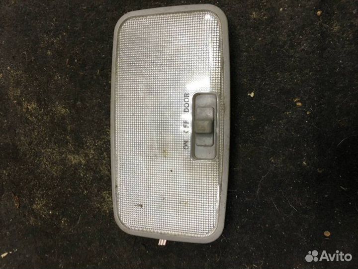 Плафон Toyota Camry V40