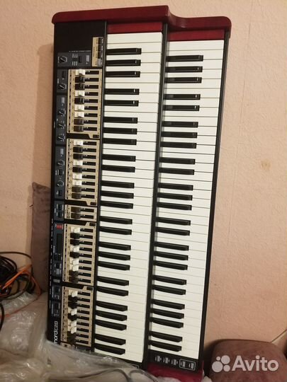 Nord c2d - clavia