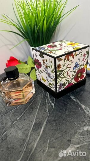 Gucci Flora by Gucci парфюм вода,75ml