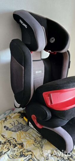 Детское автокресло recaro