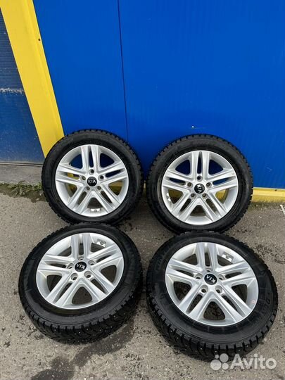 Оригинал колеса Kia Ceed 205/55/16 Dunlop