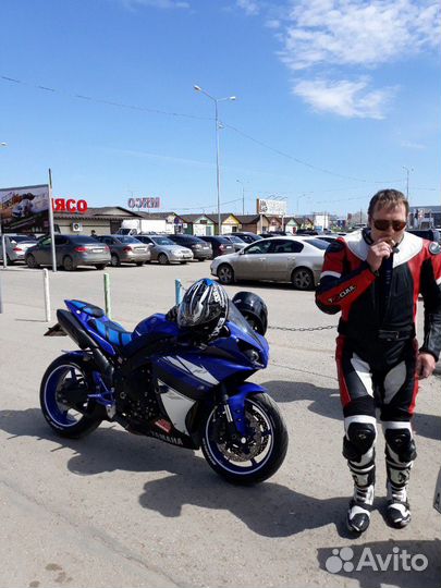 Мотокомбинезон