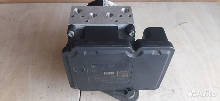 Блок ESP Mercedes S-Class W221