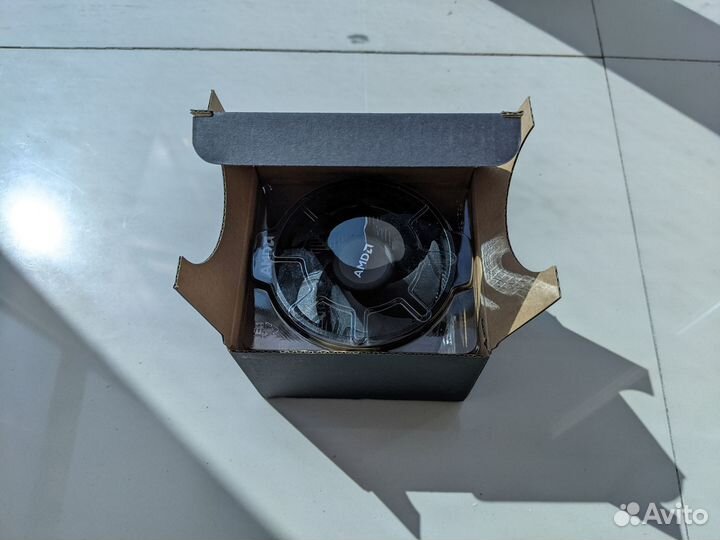 Кулер AMD Wraith Spire 712-000049 Rev:E