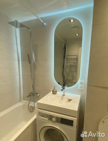 Зеркало капсула «парящее» с LED подсветкой